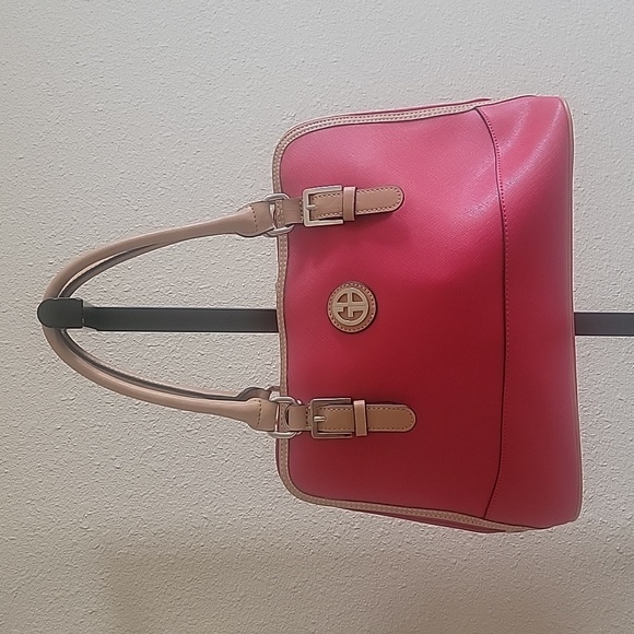 Giani Bernini Handbags - NWT Giani Bernini Dome Satchel Clutch Bag